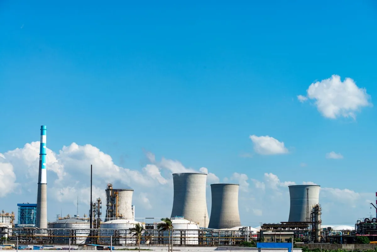 Nuclear startups are regaining momentum with small reactors, even as major challenges remain